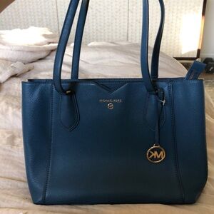 NWT Michael Kors MAE dark chambray genuine leather tote 15x10x6